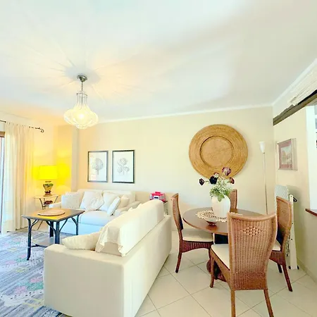 Eva House Сasa de vacaciones Villasimius