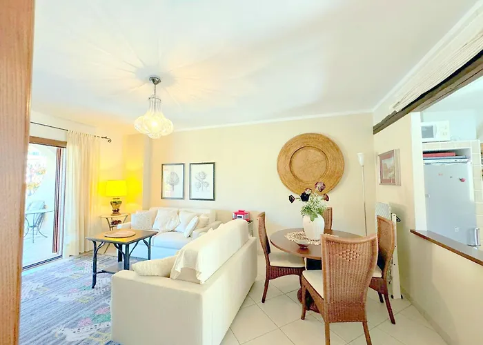 Eva House 度假居 维拉西米乌斯